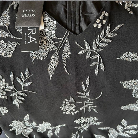 JKARA Black/Luster Grey Beaded Top - NWT - Picture 2 of 9